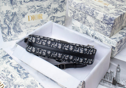 DR147  12.2x4.7x2.8inch