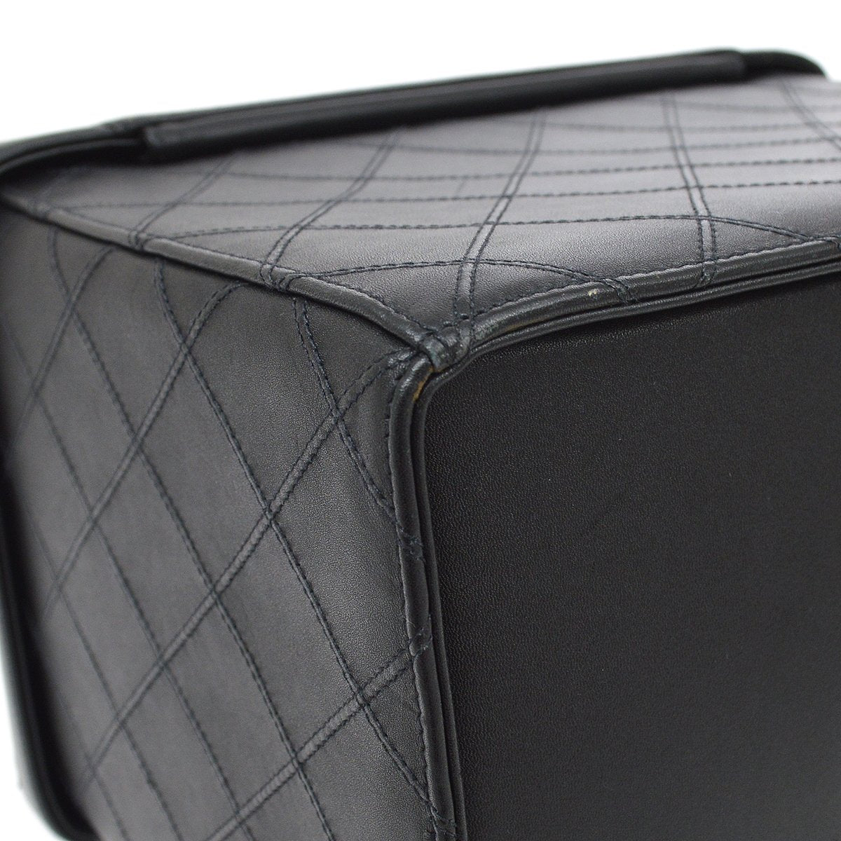CHANEL 1994-1996 Black Lambskin Cosmoline 2way Vanity Bag AK17189d