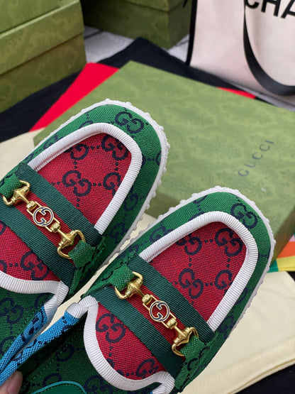SE561  Size 4-9