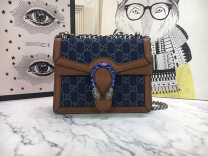 GC315  Mini:6.5x3.9x1.8inch   Small:7.9x6.1x2inch   Medium:11x6.7x3.5inch