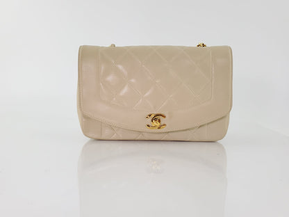 CHANEL Vintage 1994 Diana Flap Bag