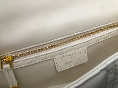 DR206   S:7.9x4.7x2.8inch   M:10x6x3.2inch   L:11x6.7x3.5inch