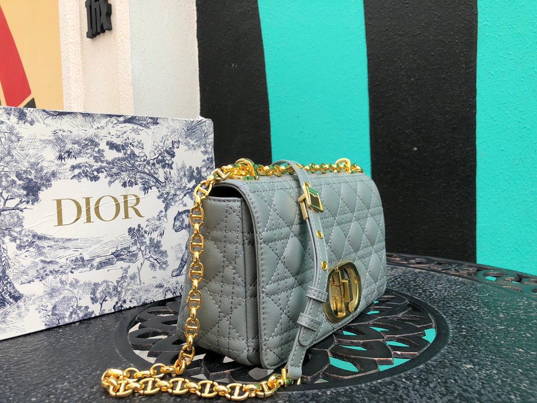 DR207   S:7.9x4.7x2.8inch   M:10x6x3.2inch   L:11x6.7x3.5inch