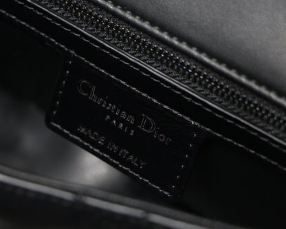 DR216  HIGHEST QUALITY VERSION   S:7.9x4.7x2.8inch  M:10x6x3.2inch L:11x6.7x3.5inch