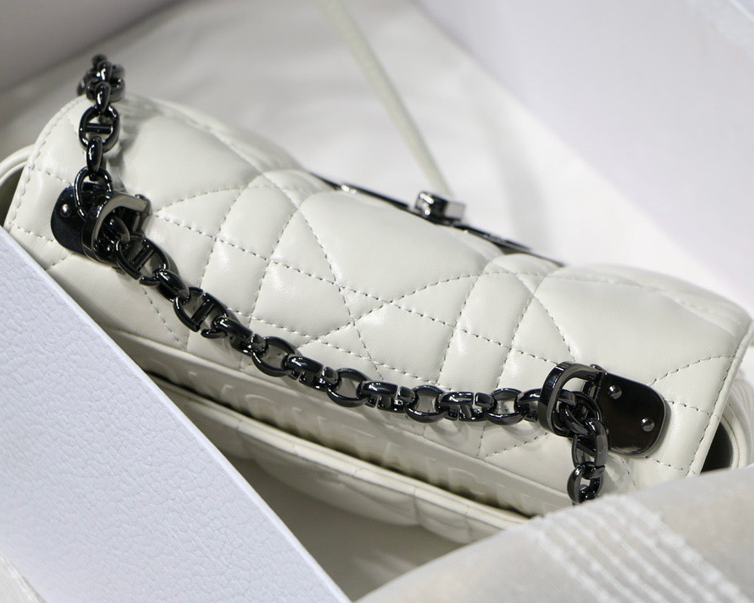 DR217  HIGHEST QUALITY VERSION   S:7.9x4.7x2.8inch  M:10x6x3.2inch L:11x6.7x3.5inch