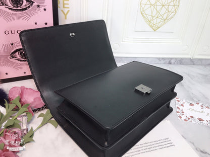 GC399  10.4x5.9x3.9inch