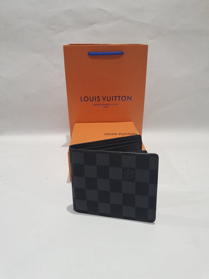 Louis Vuitton Wallet (Men)