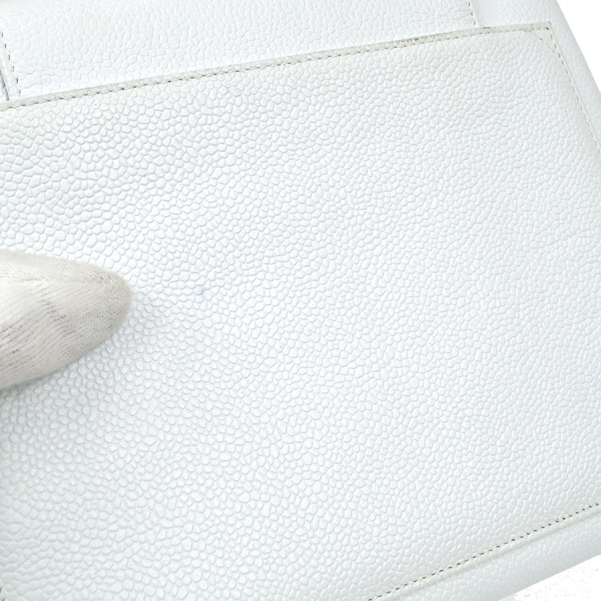 CHANEL 1997-1999 Handbag White Caviar 53112