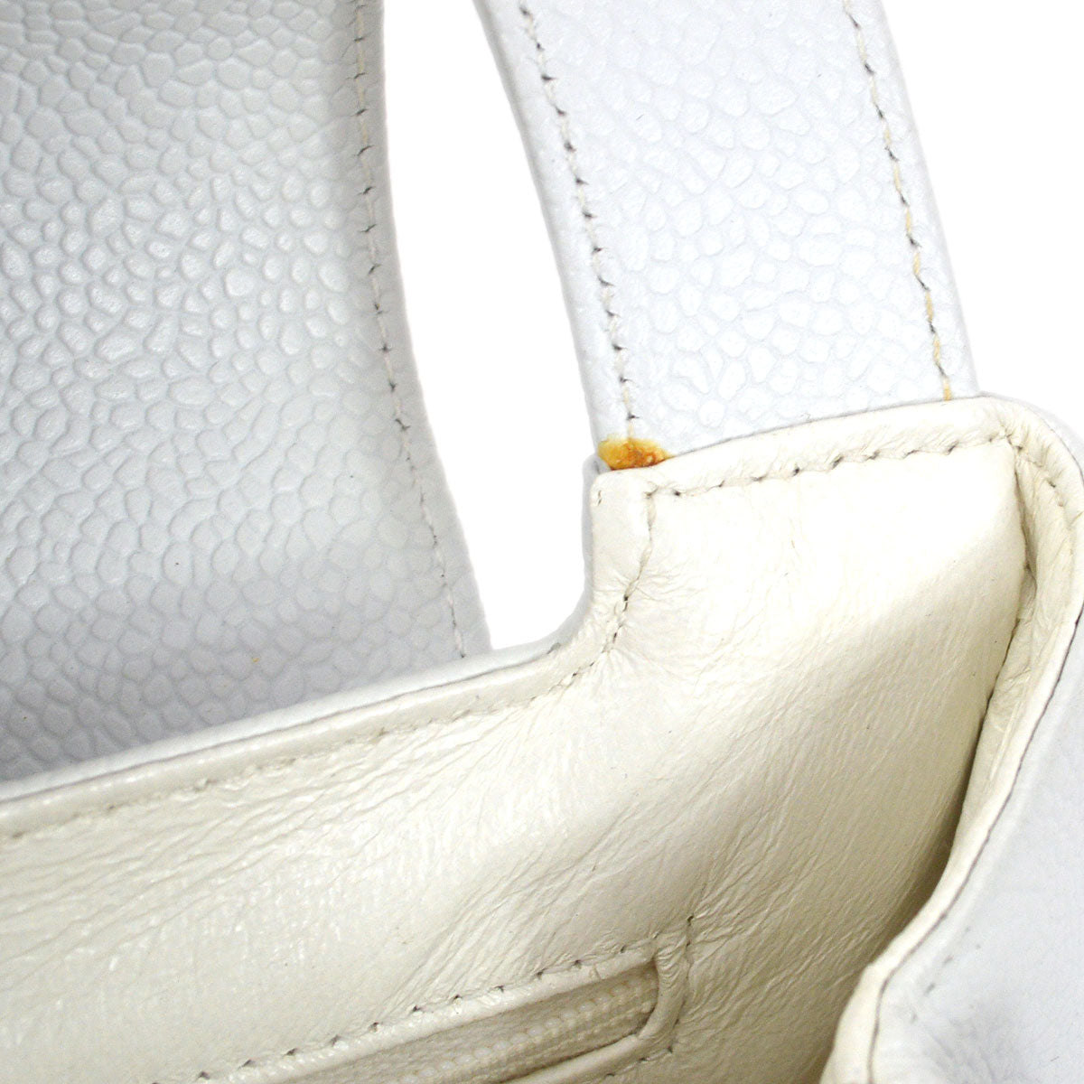 CHANEL 1997-1999 Handbag White Caviar 53112