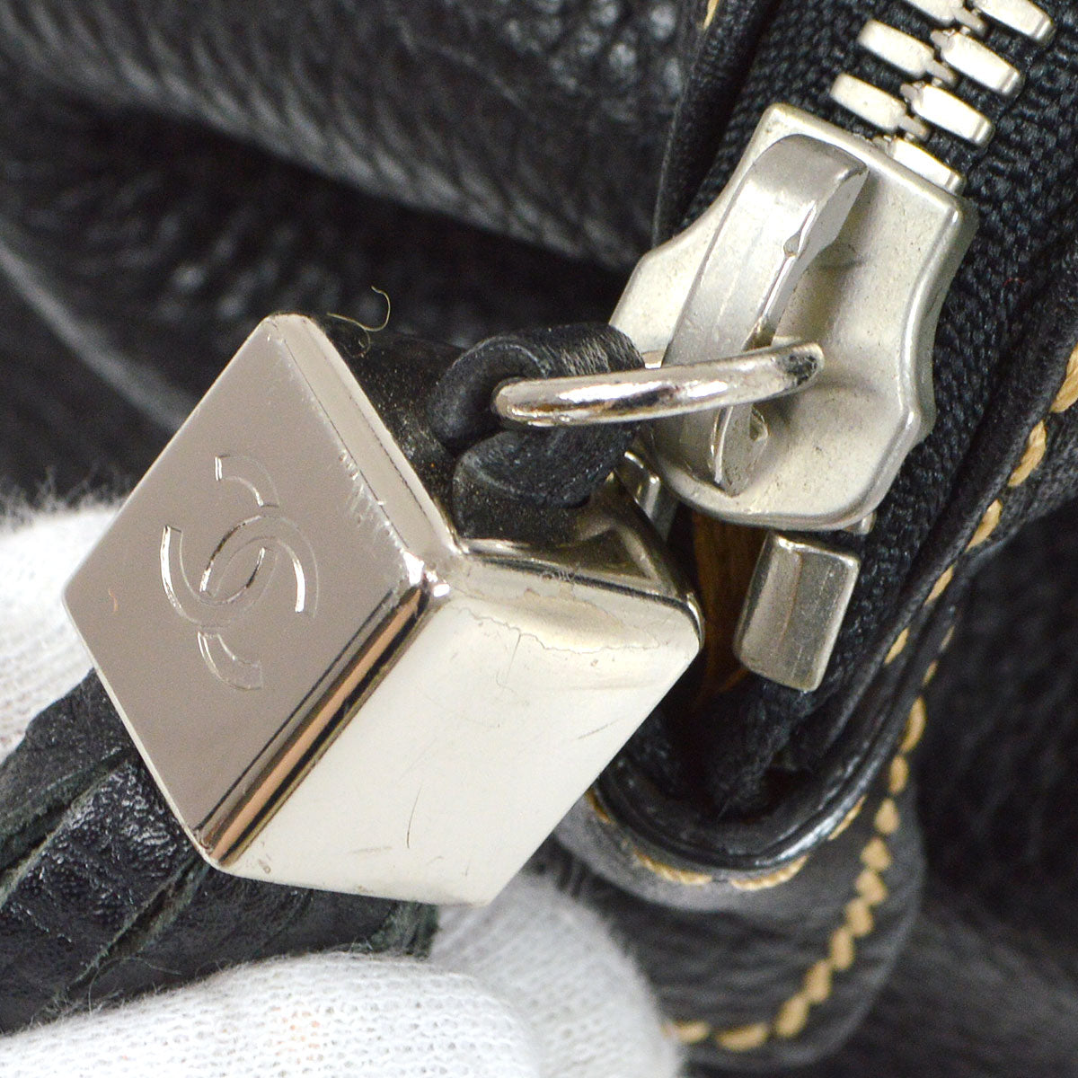 CHANEL 2003-2004 Black Caviar Skin Tassel Handbag 30420