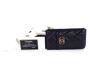 CHANEL 19 2020 Black Goatskin Quilted Phone Card Holder