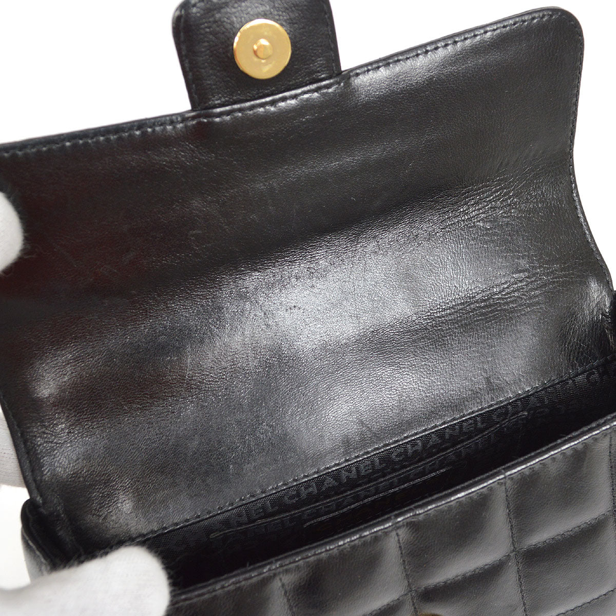 CHANEL 2003-2004 Camellia Choco Bar Shoulder Bag Mini Black Lambskin 15690