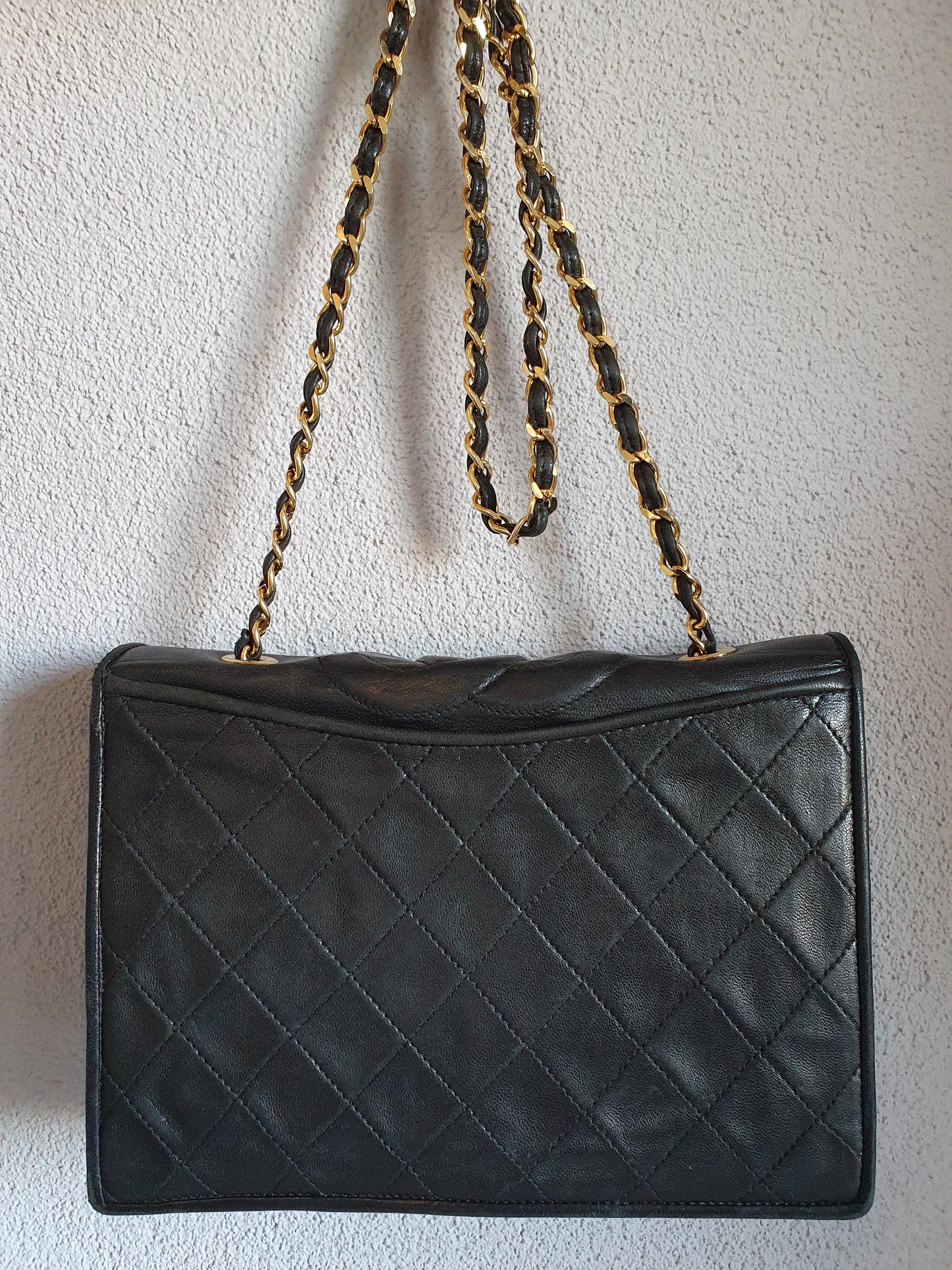 CHANEL  leather crossbody bag