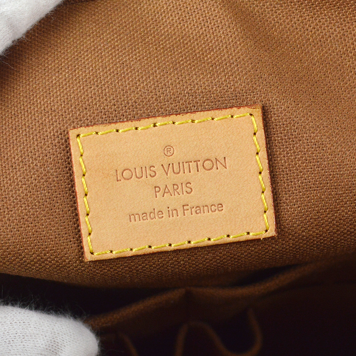 LOUIS VUITTON Trotteur Beaubourg Messenger Shoulder Bag Monogram M97037 78464