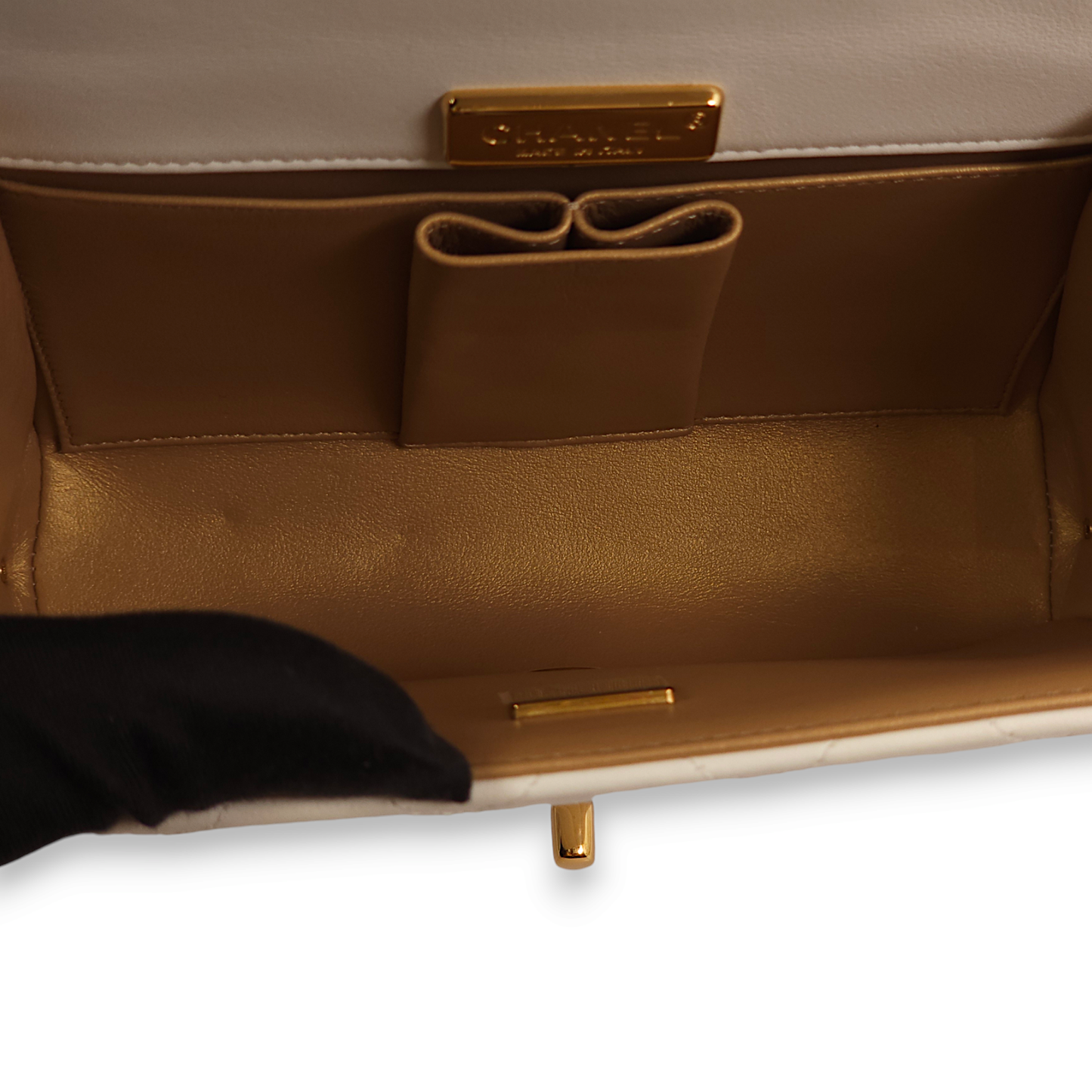 Quilted Plate Flap Mini White, Gold Top Handle Bag in Lambskin, Gold hardware