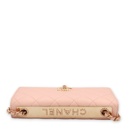 Trendy CC Pink Wallet On Chain in Lambskin