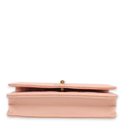 Trendy CC Pink Wallet On Chain in Lambskin