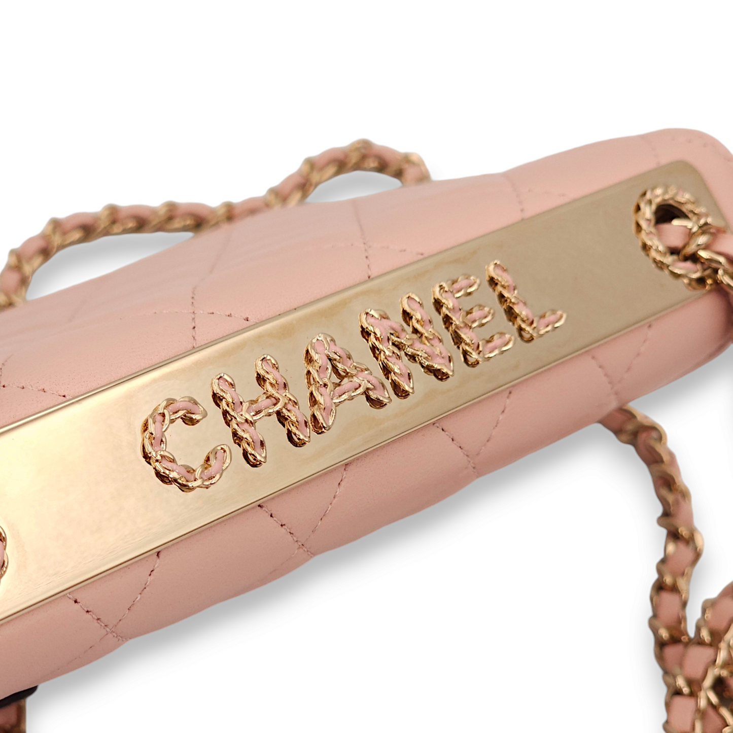 Trendy CC Pink Wallet On Chain in Lambskin