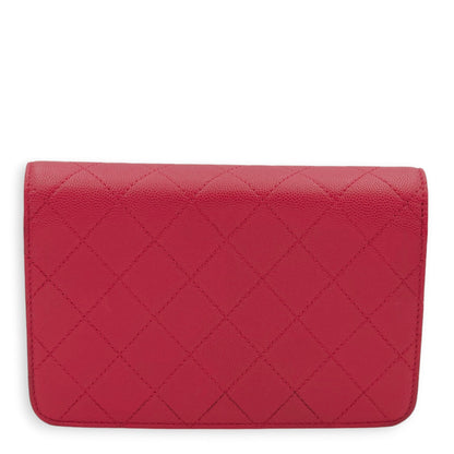 CC Quilted Seasonal Red Wallet On Chain in Caviar/Suede, Gold hardware