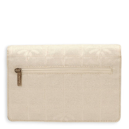 Quilted Travel Line Silver Wallet On Chain, Matte Palladium hardware