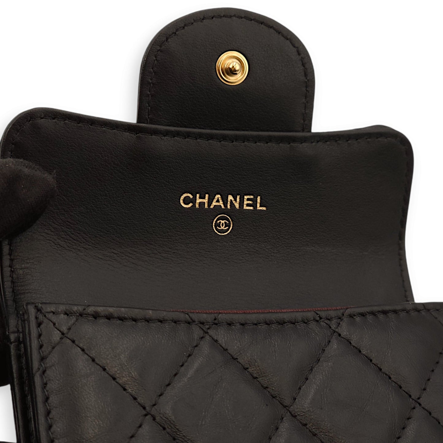 Reissue XL Black Card Holder in Distressed Leather, Gold hardware