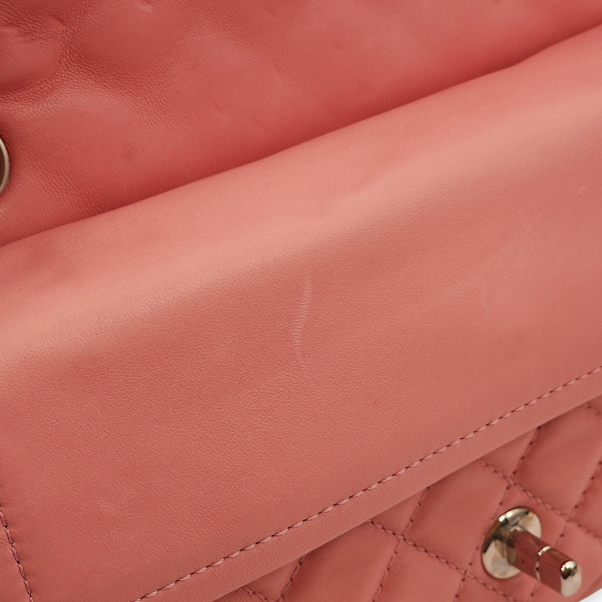 Classic Double Flap Pink Shoulder Bag in Lambskin, Silver hardware