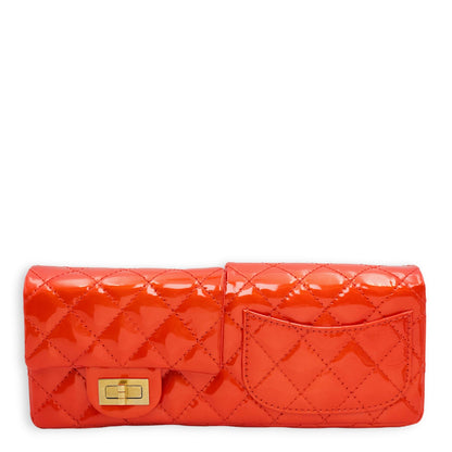 Reissue Double Pocket Red Clutch in Patent Leather, Gold hardware