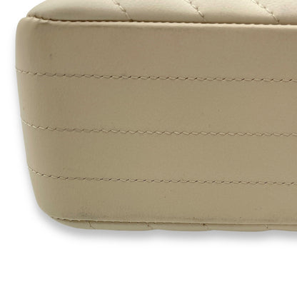 Chevron Classic Double Flap Medium Cream Shoulder Bag in Lambskin, Palladium hardware
