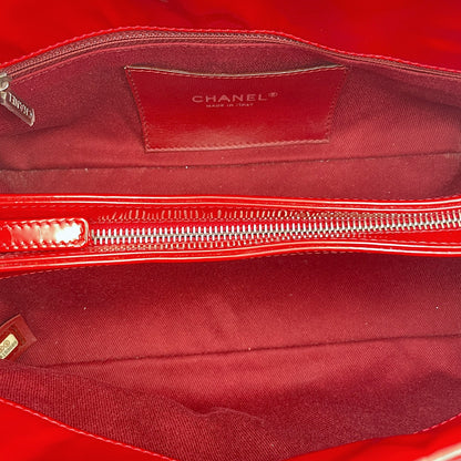 Mademoiselle Bowler Red Shoulder Bag in Patent Leather, Silver hardware