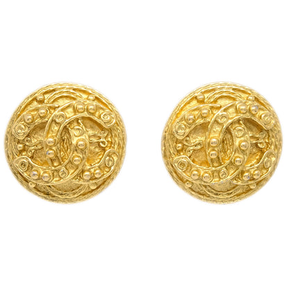 Chanel Filigree Earrings Clip-On Gold 94A