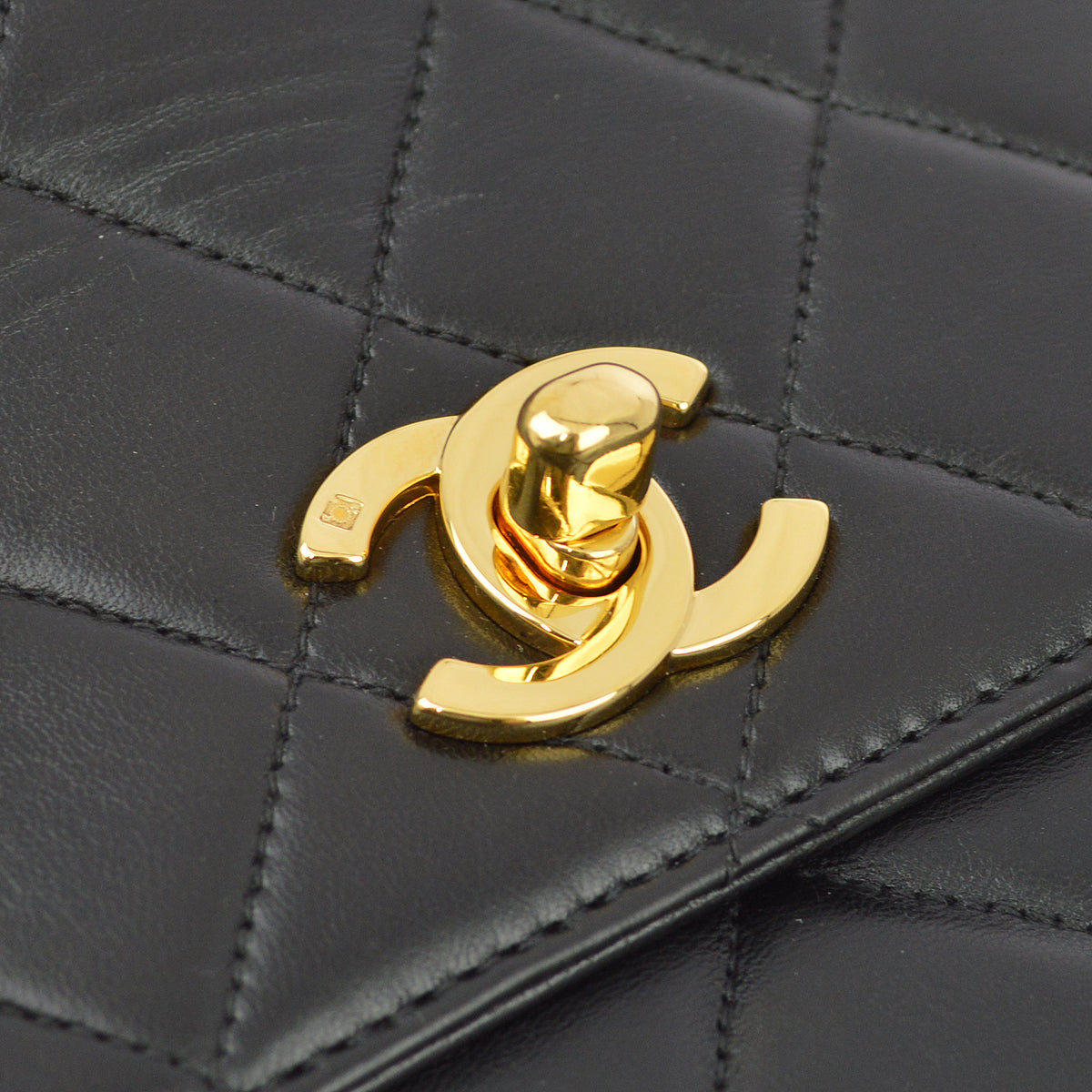 Chanel 1996-1997 Black Lambskin Kelly 25
