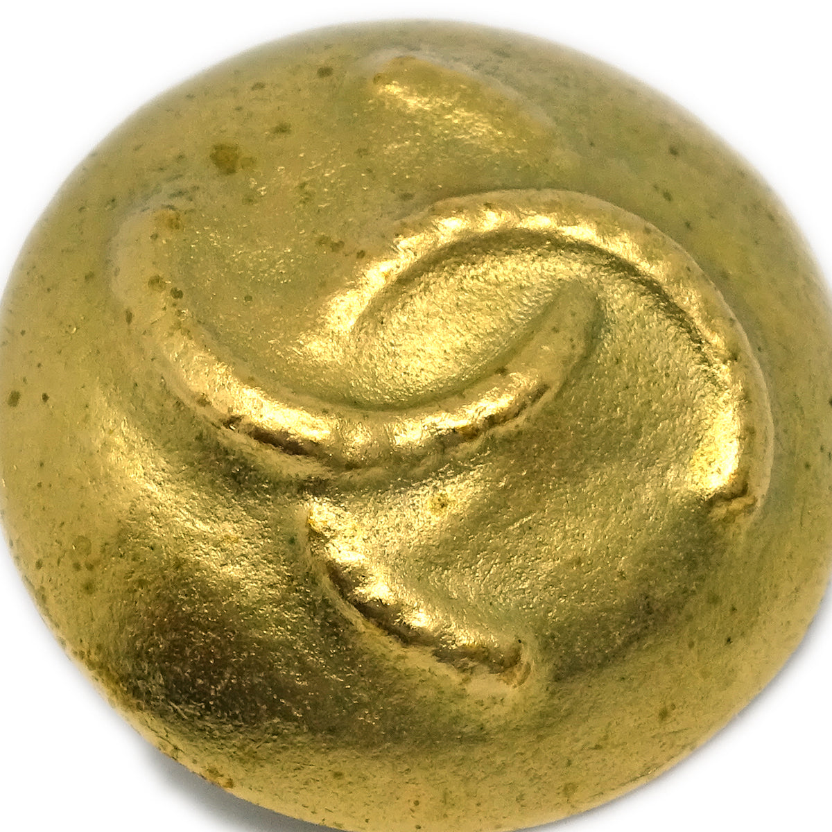 Chanel Gold Button Earrings Clip-On 95C