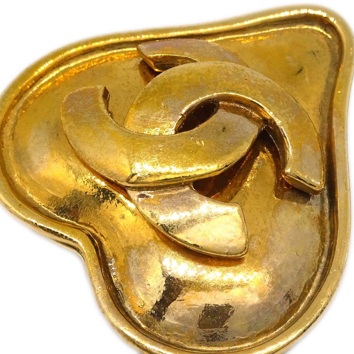 Chanel Gold Heart Earrings Clip-On 95P
