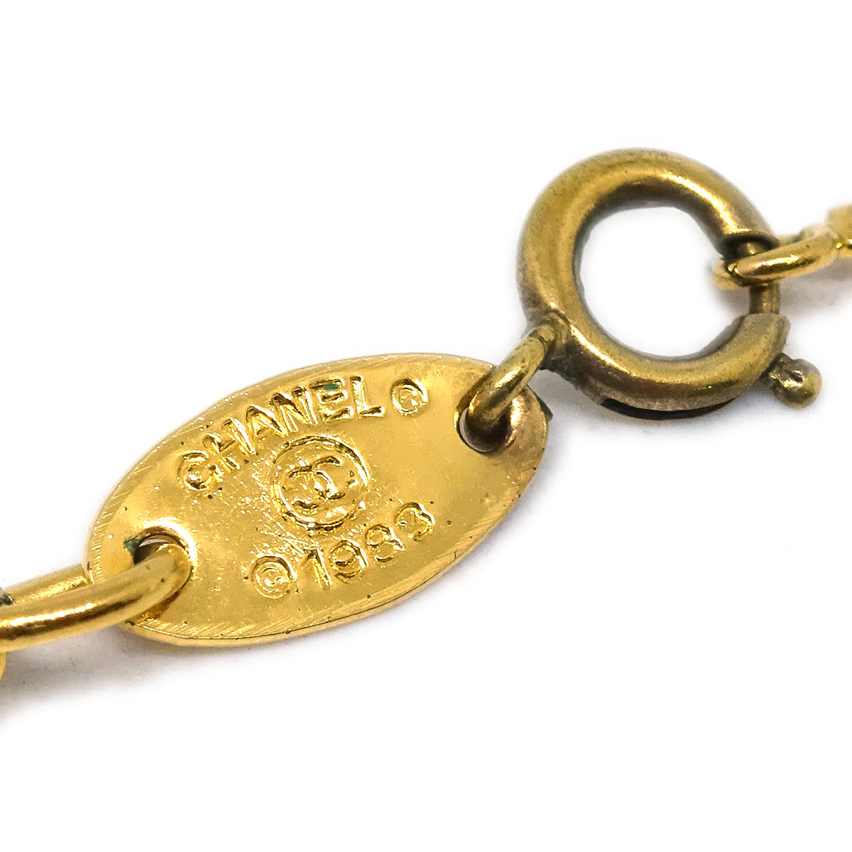 Chanel Medallion Pendant Necklace Gold 1983