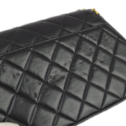 Chanel 1996-1997 Black Lambskin Chain Handbag