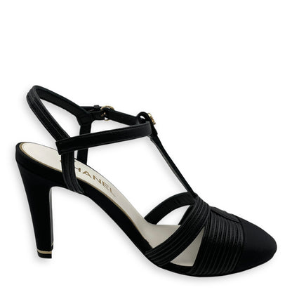 Pearl CC Strappy (10cm) 37.5C Black Heels in Lambskin, grosgrain, pearls, Gold hardware