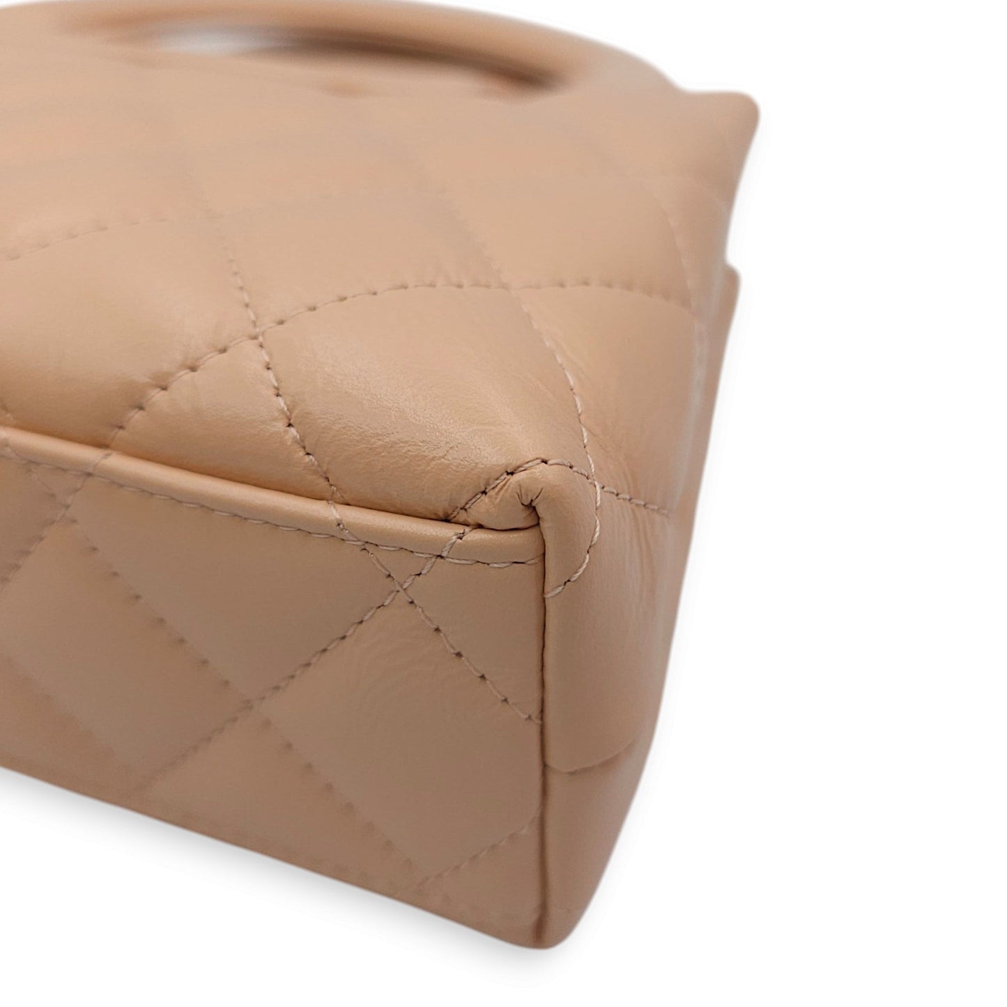 Kelly (19cm) Mini Beige Crossbody Bag in Shiny calf, Gold hardware