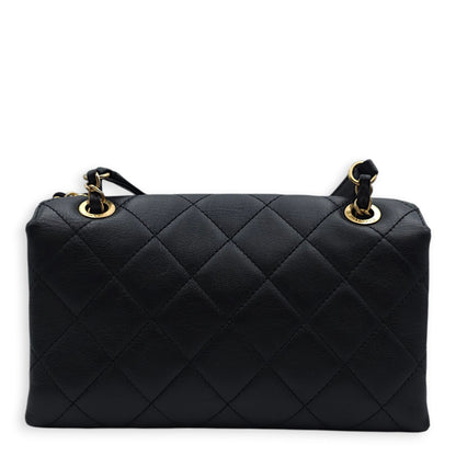 Seasonal Logo Enchained Flap 21.5x13.5x6cm Black Crossbody Bag in Calfskin, Gold hardware