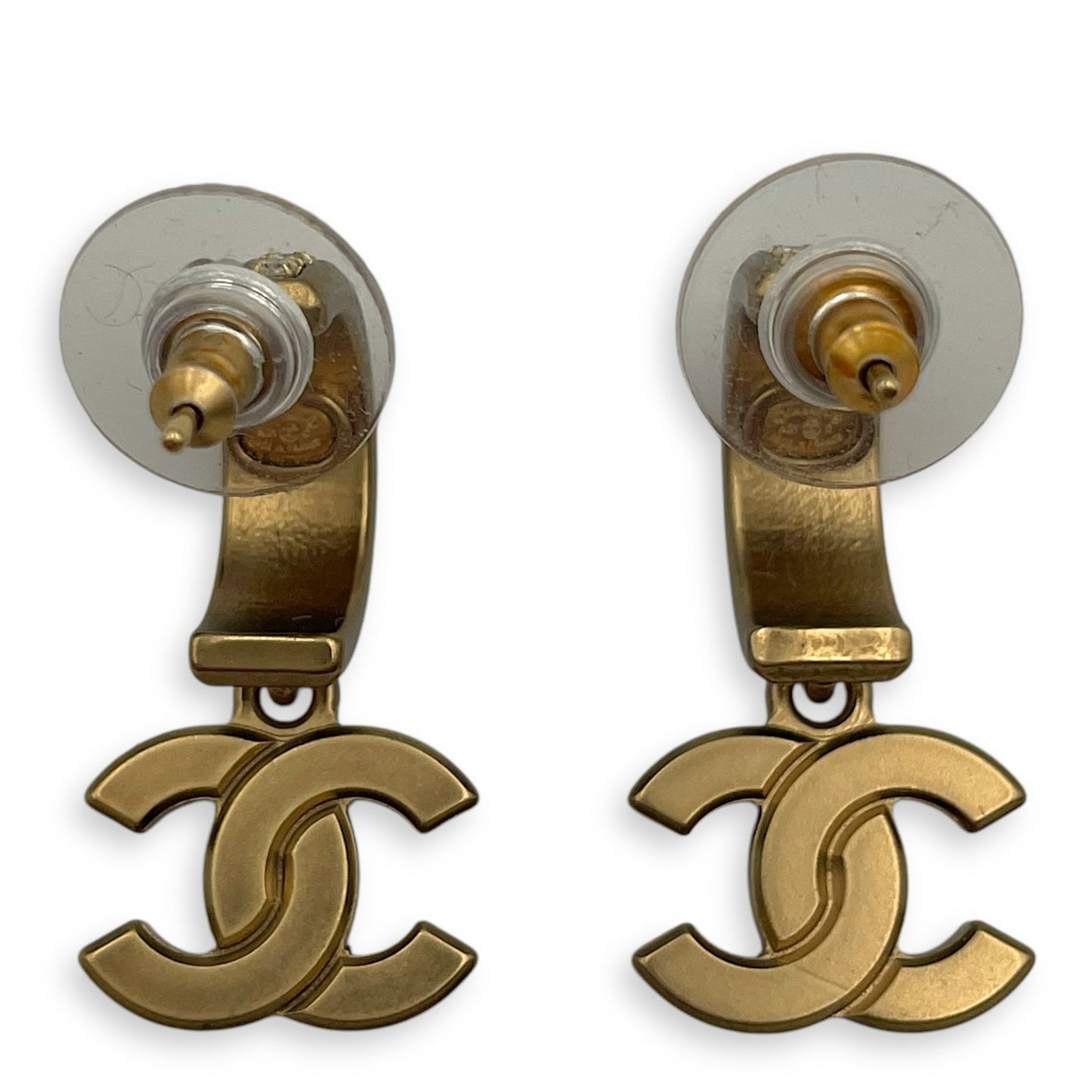 21C Pearls & Crystals Hoop CC Dangling Earrings Costume Jewellery in Gold Hardware