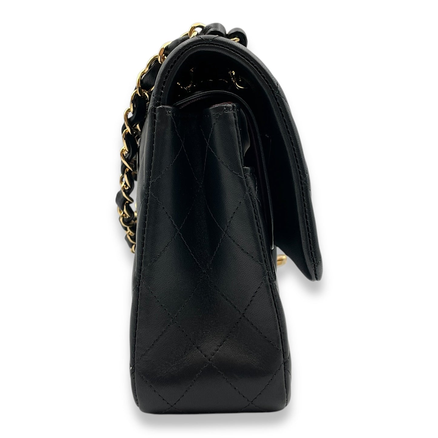 Classic (DF) Medium Black Shoulder Bag in Lambskin, Gold hardware