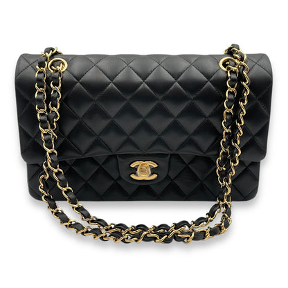 Classic (DF) Medium Black Shoulder Bag in Lambskin, Gold hardware