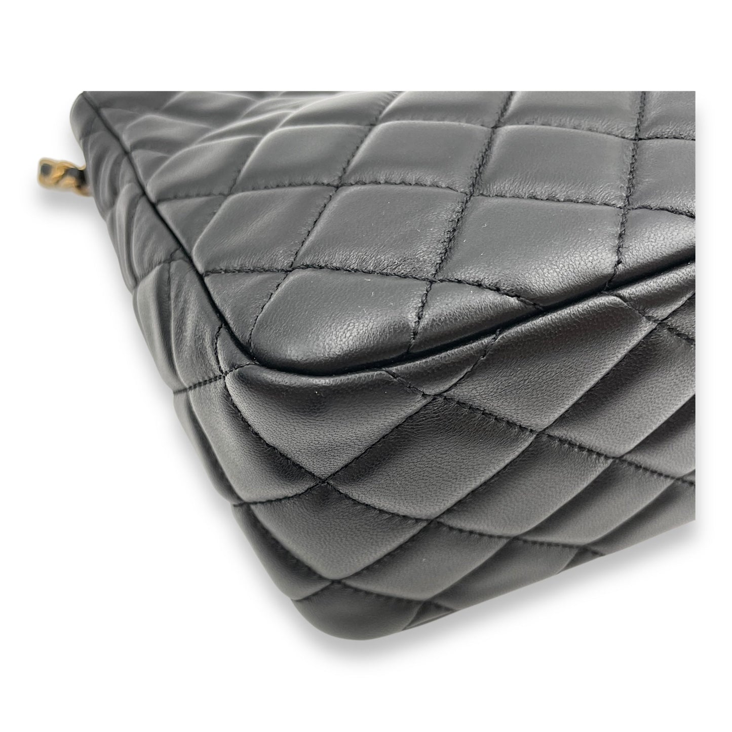 Pearl Crush Seasonal Black Crossbody Bag in Lambskin, Gold hardware