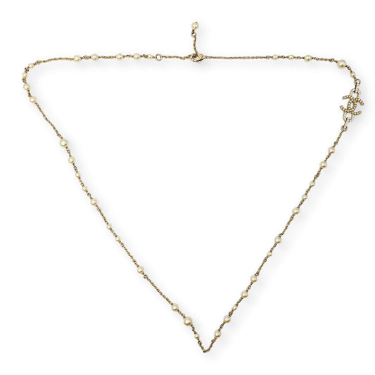 20B CC Pearls White Long Necklace in Pearls, Crystals, Gold hardware