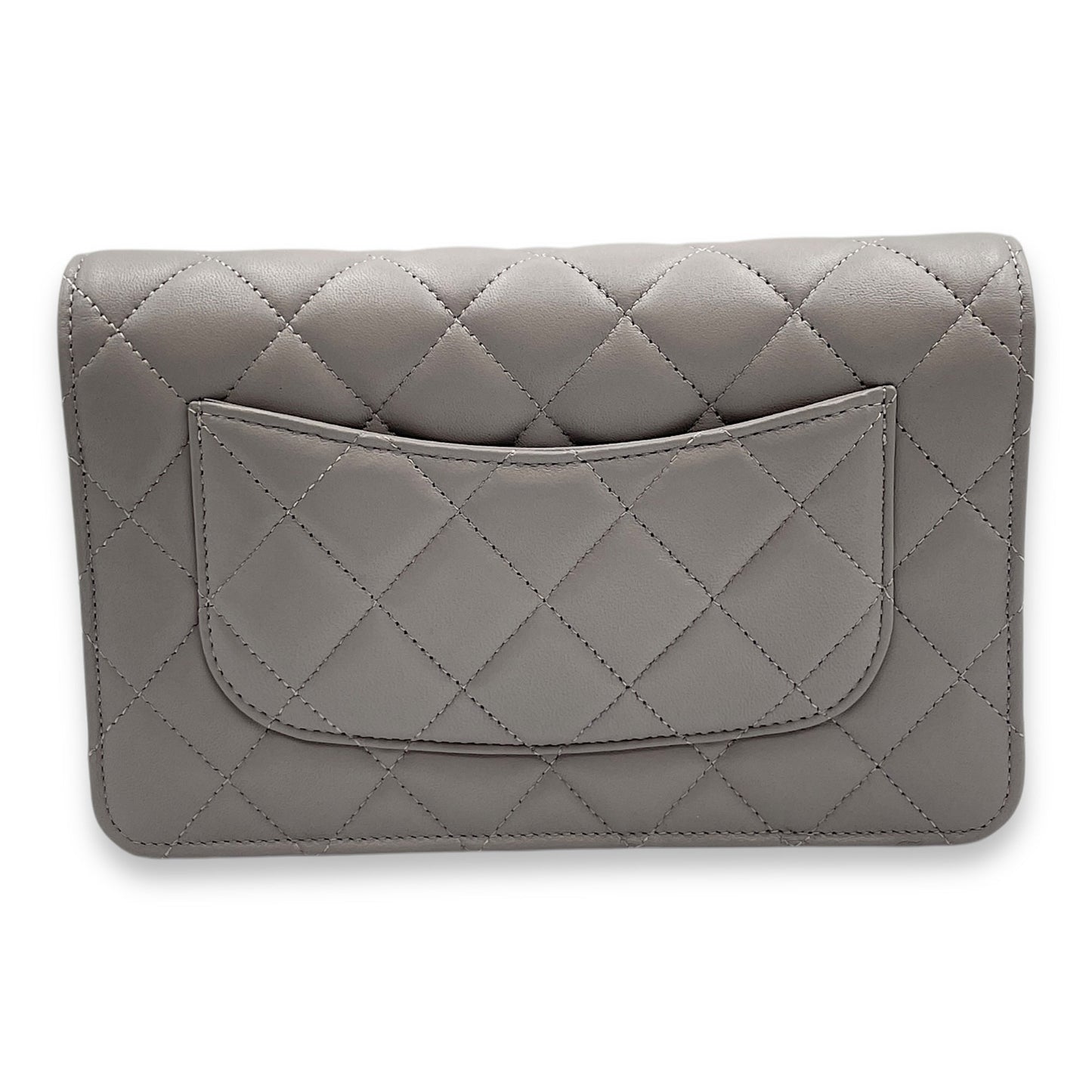 Classic Grey Wallet On Chain in Lambskin, Silver hardware