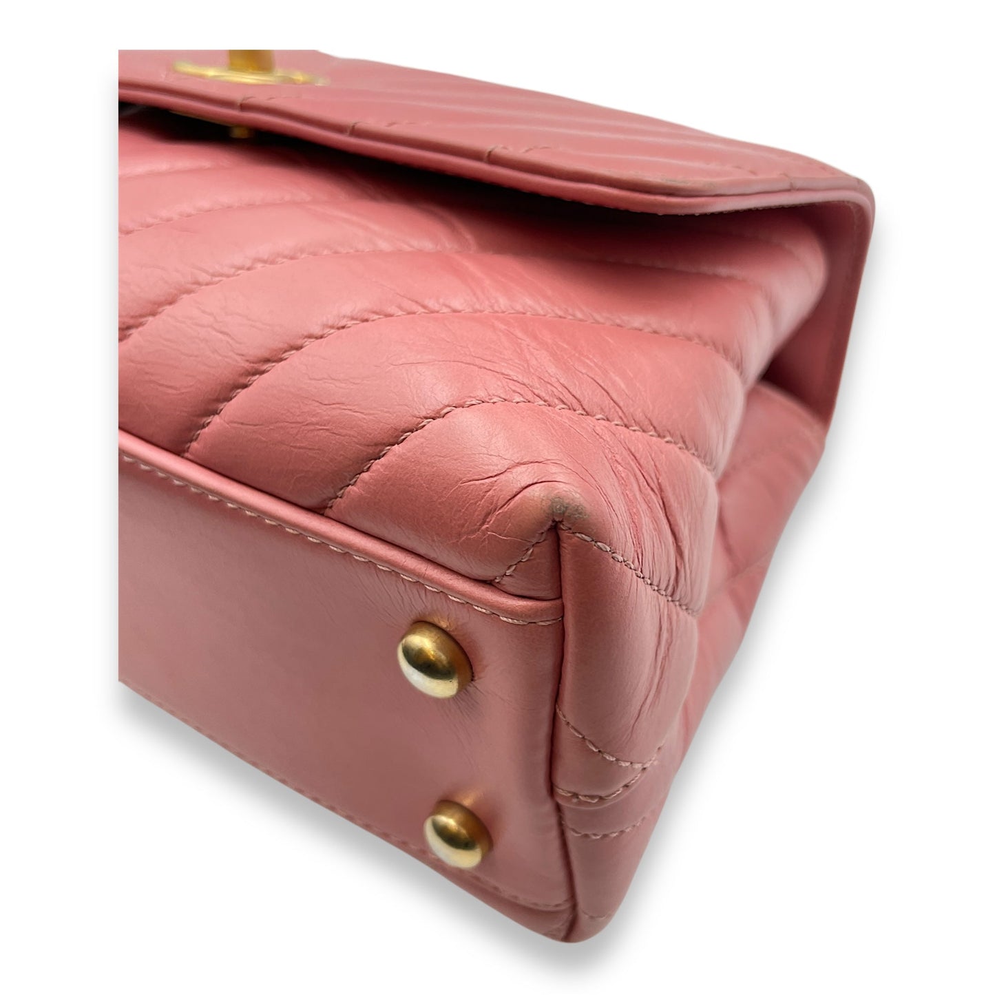 Chevron Coco Handle Small Pink Crossbody Bag in Calf, Lizard Handle, Gold hardware