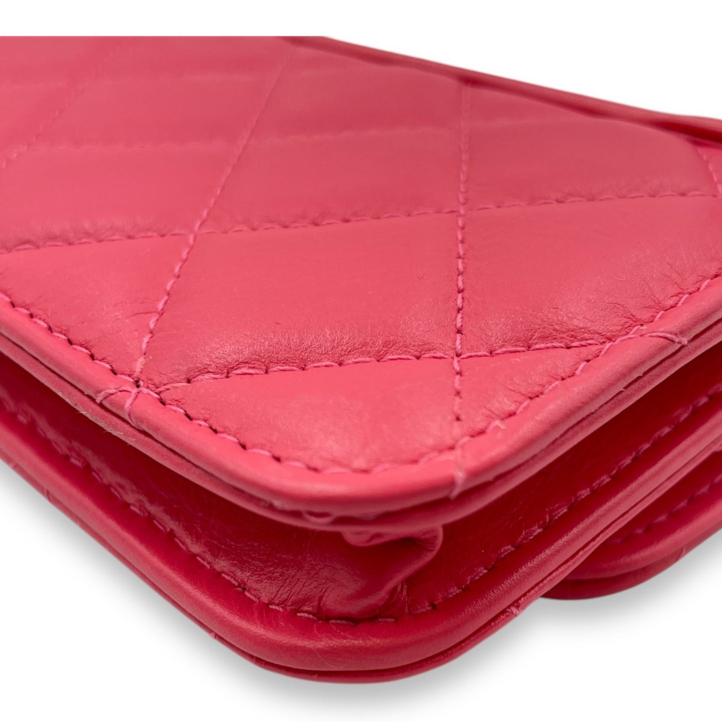 Quilted Vanity With Pearl Strap Mini Pink Crossbody Bag in Lambskin, Pearls, Gold hardware