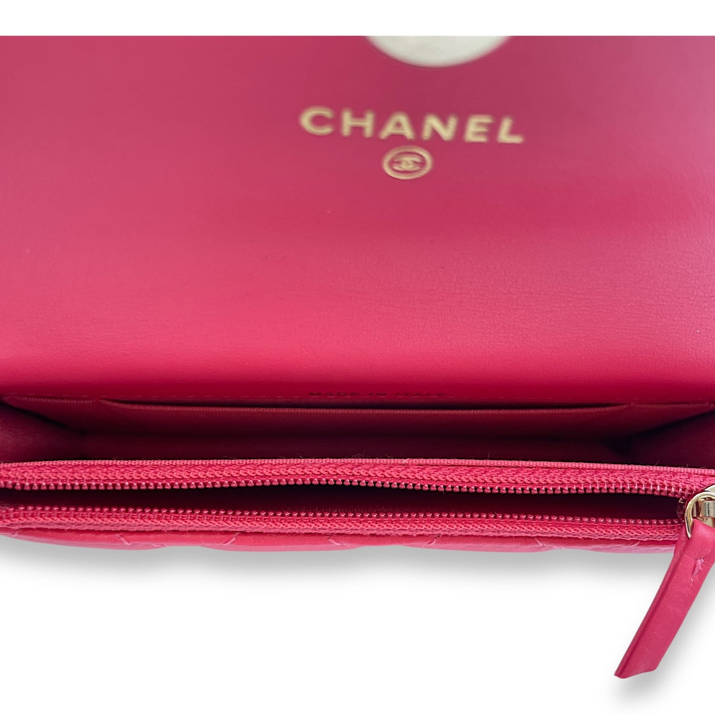 Quilted Vanity With Pearl Strap Mini Pink Crossbody Bag in Lambskin, Pearls, Gold hardware