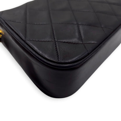 Vintage Flap with Bijoux Chain 17x11x5.5cm Black Crossbody Bag in Lambskin, Gold hardware