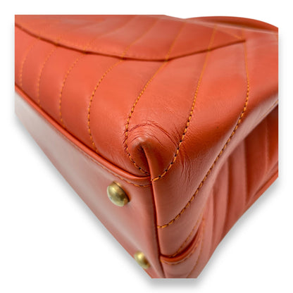 Chevron Coco Handle (28cm) Medium Orange Shoulder Bag in Calfskin, Gold hardware