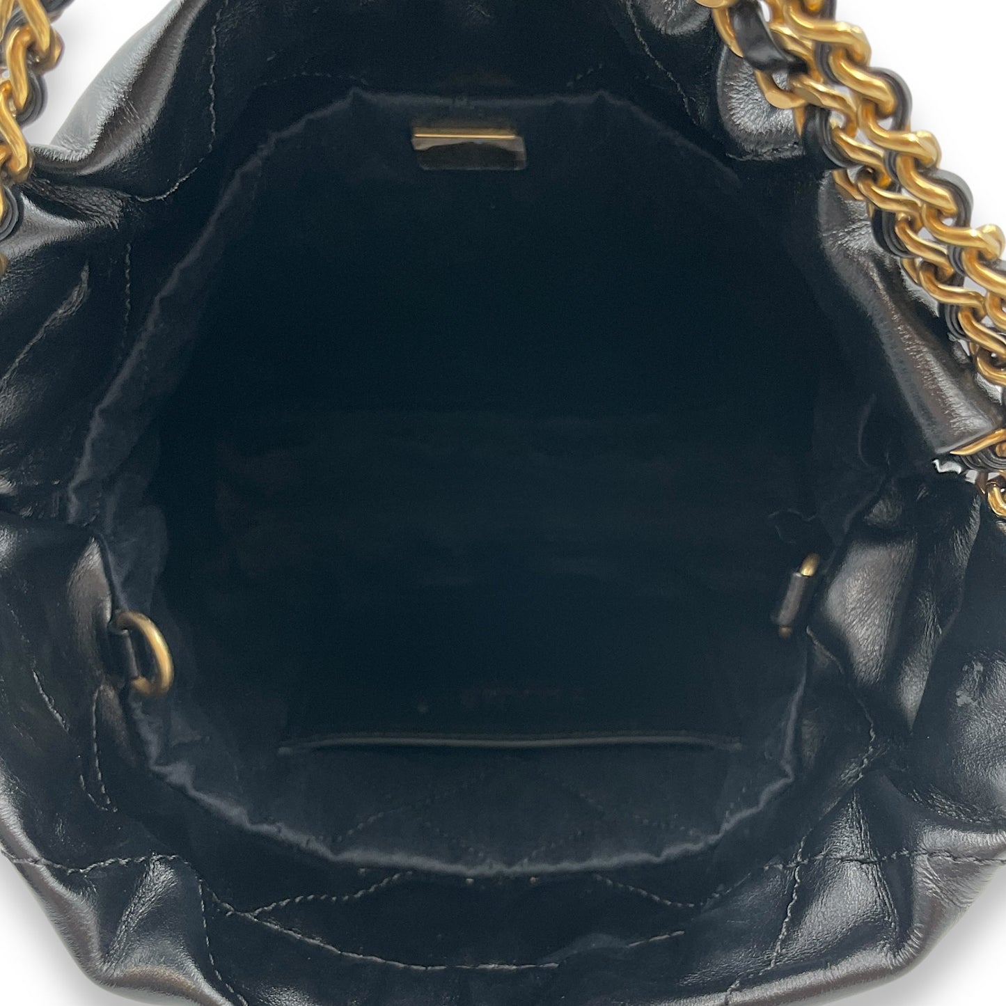22 Tote Mini Black Crossbody Bag in Shiny Calf, Gold hardware